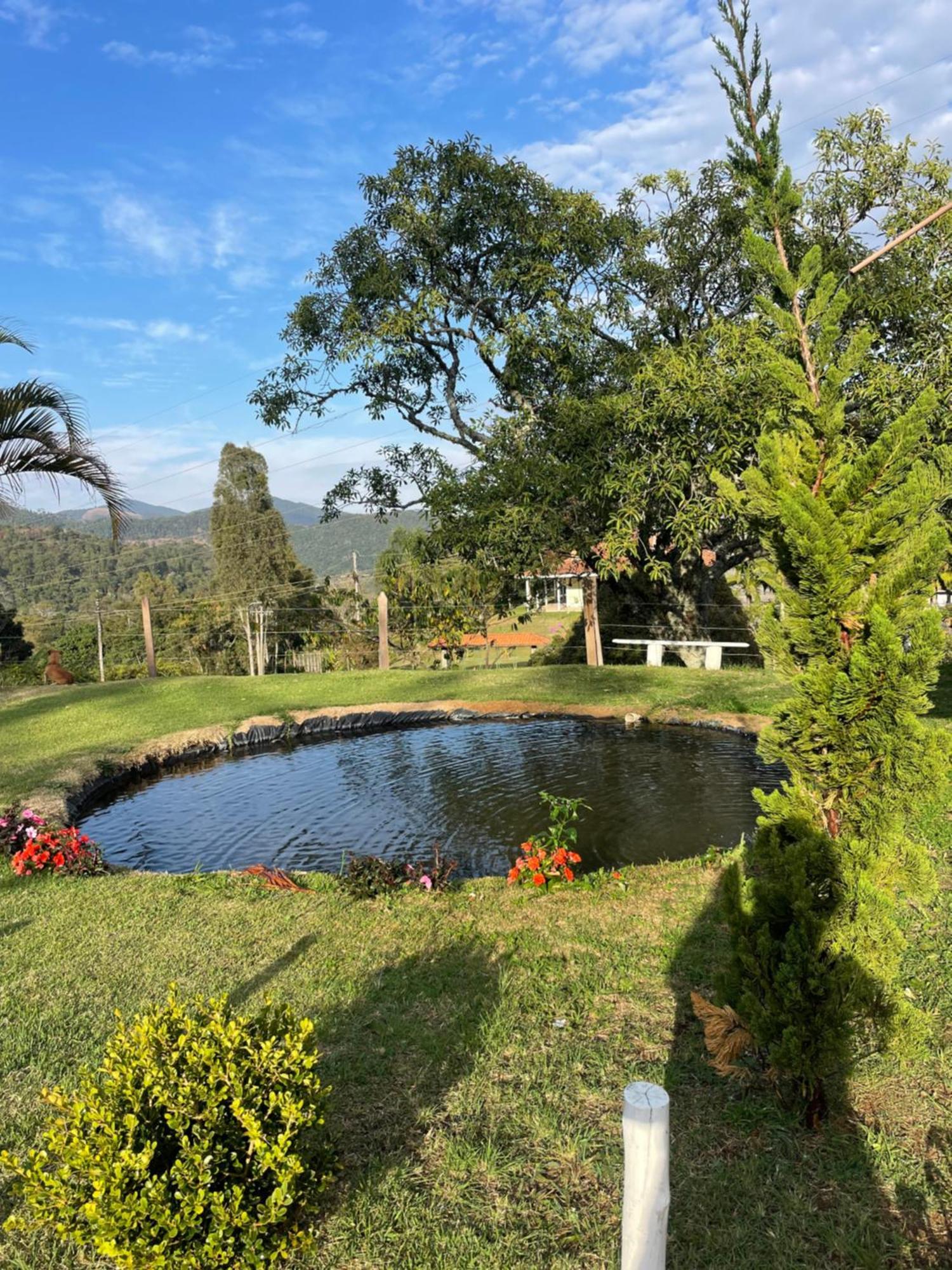 Chale Amanhecer Hotel Santo Antonio do Pinhal Exterior photo